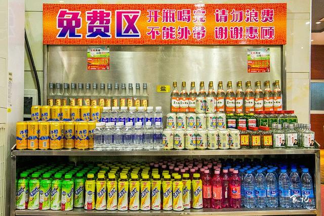 桃園賓館火了快20年的老店，卻在春園路開了家美蛙魚頭！
