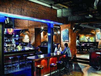 泡夜店泡酒吧經驗套路匯總集合要玩就開心盡興的玩，玩出夢想