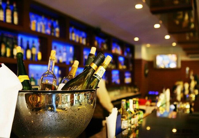 「金典酒店、金荷會館」禮服酒店消費、兼差、打工資訊