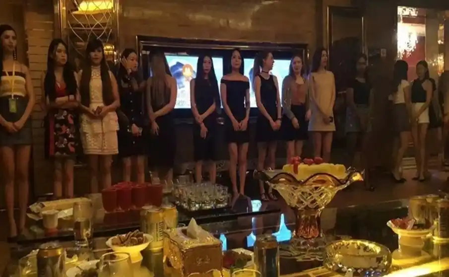 酒店小姐如何減少宿醉不適|上班喝酒前後的注意事項 酒店小姐如何減少宿醉不適|上班喝酒前後的注意事項