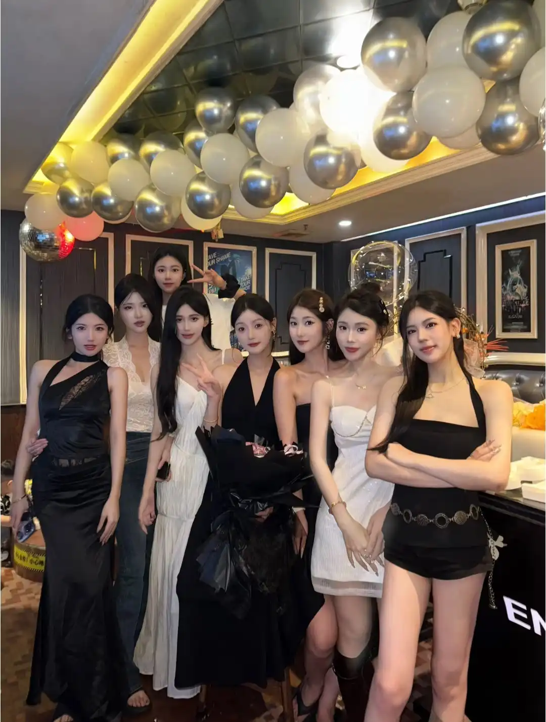 便服店禮服店制服店工作比較